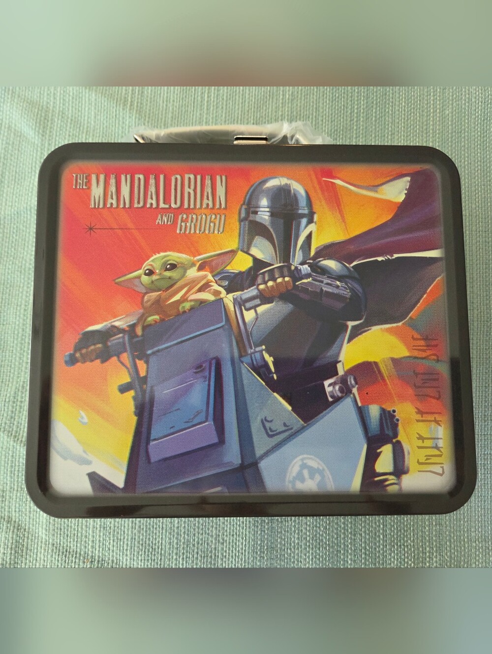 NEW Bath & Body Works Star Wars Mandalorian And Grogu Lunch Box Collectible